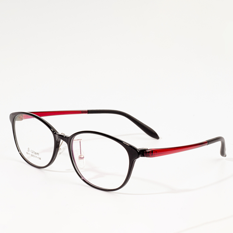 pigura eyewear