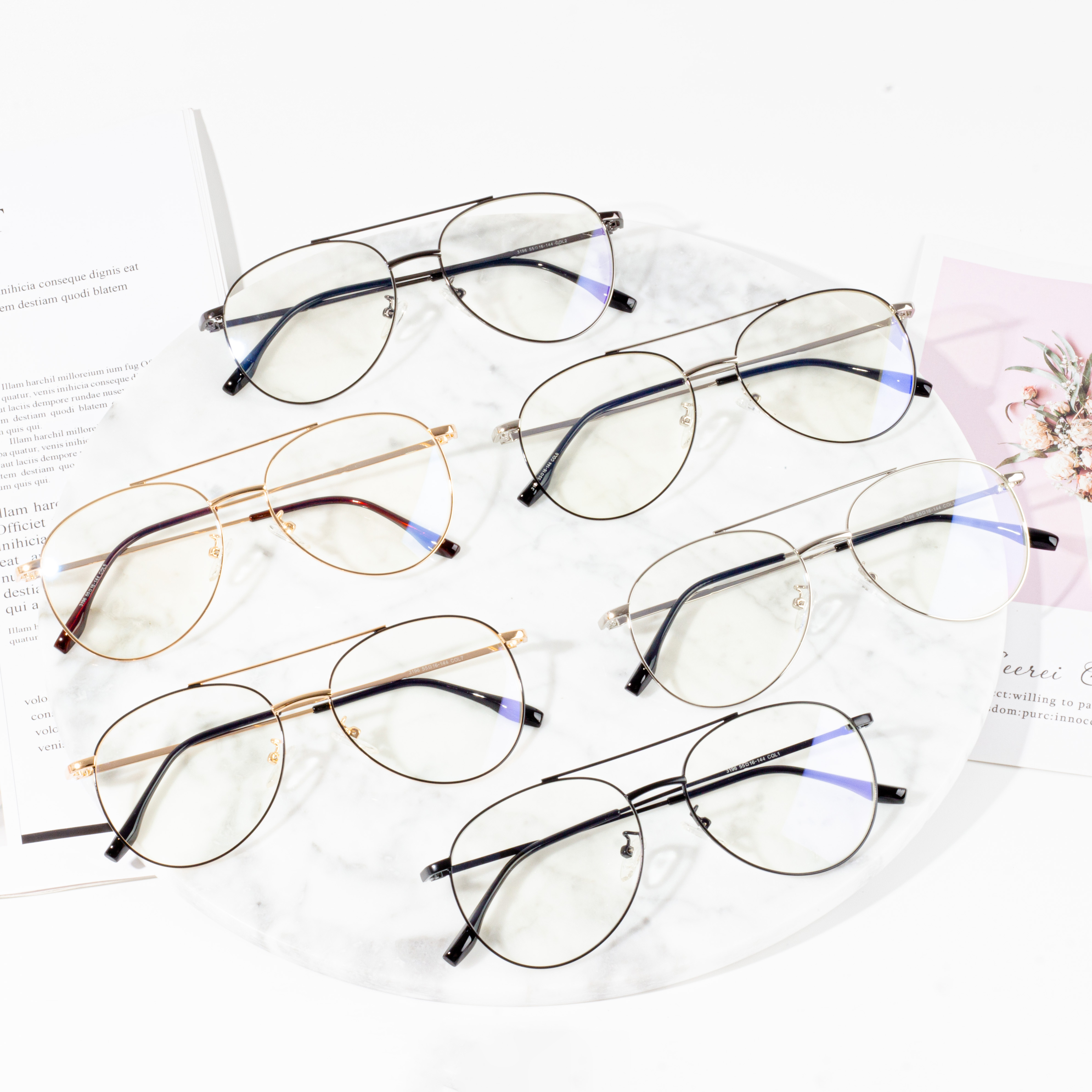 eyeglass frame trends 2022