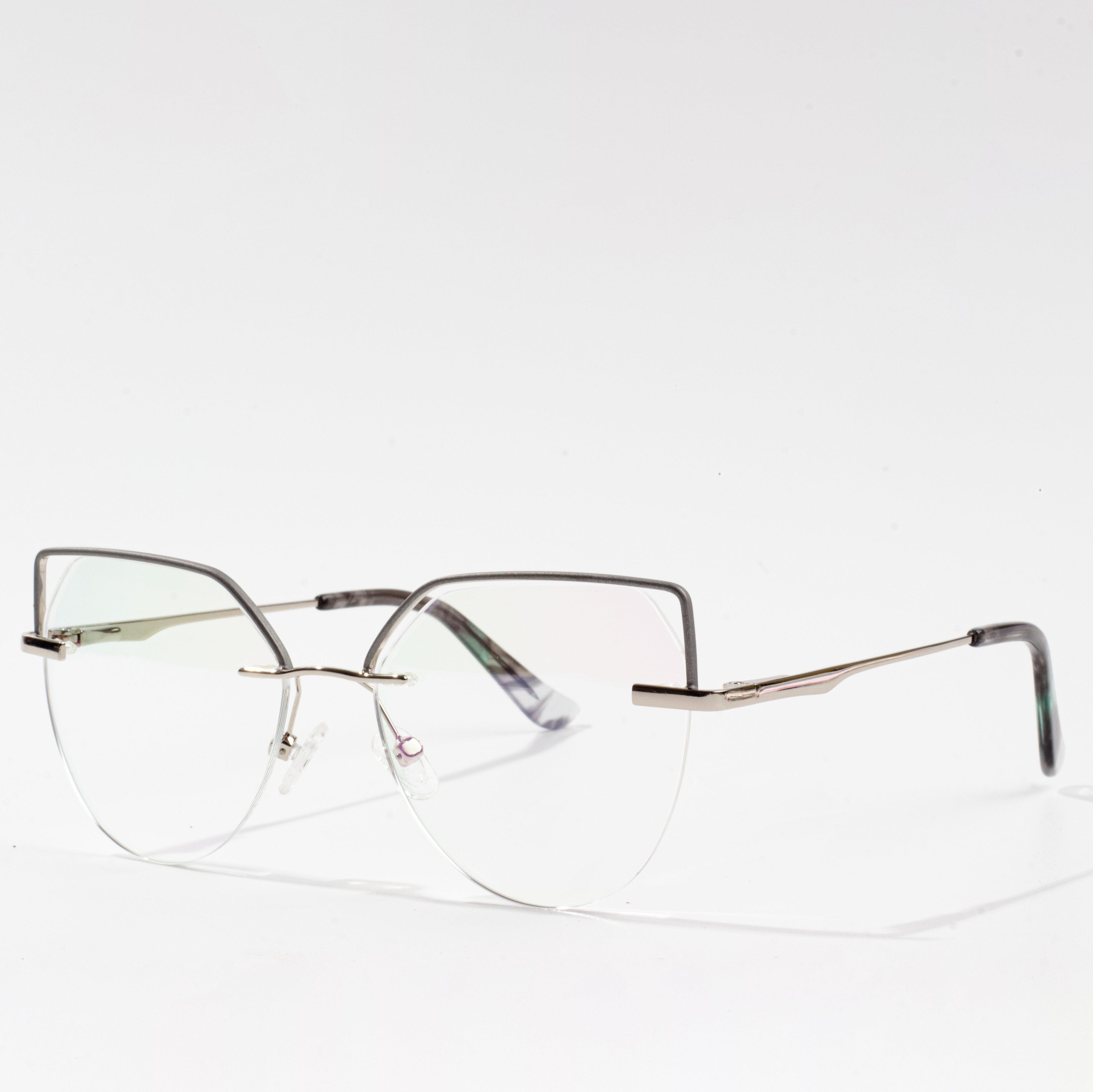 إطارات النظارات غير تقليدية