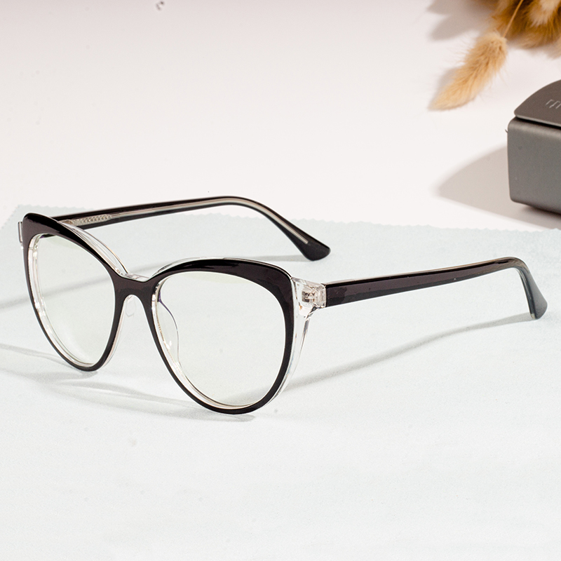 bingkai kacamata desainer kanggo wanita