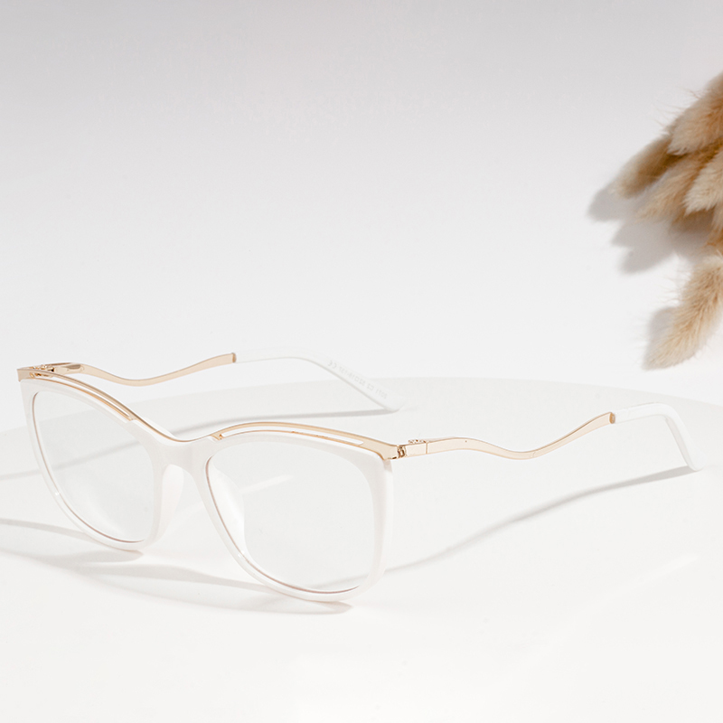 rektangulära glasögonbågar för kvinnor