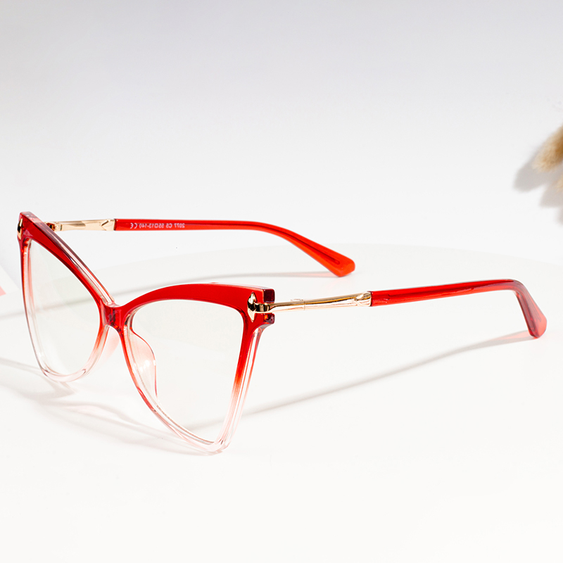 महिलांसाठी डिझाइनर चष्मा फ्रेम