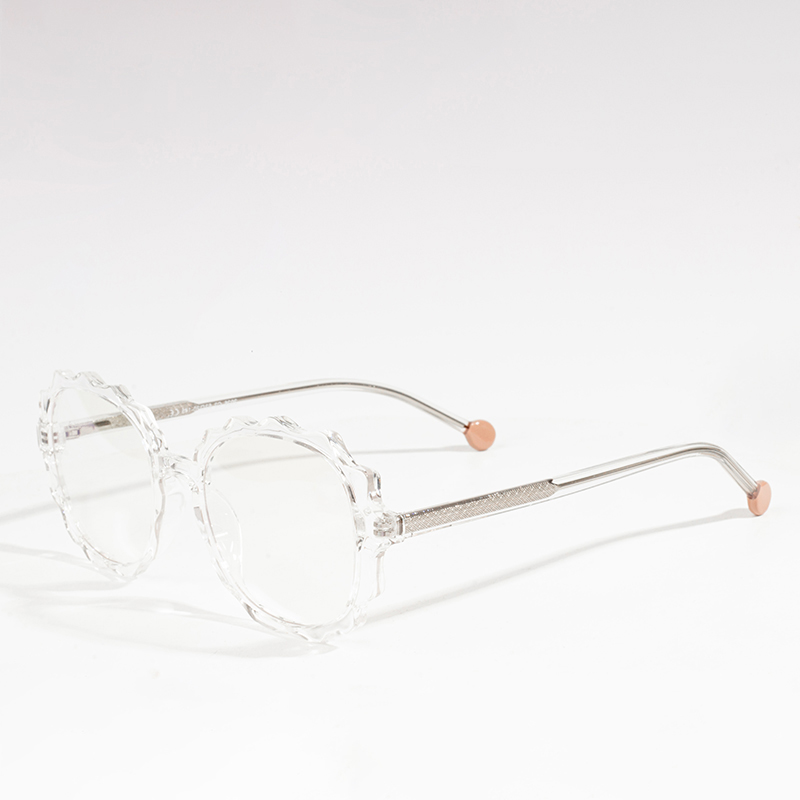 dizajnové rámy na okuliare pre ženy
