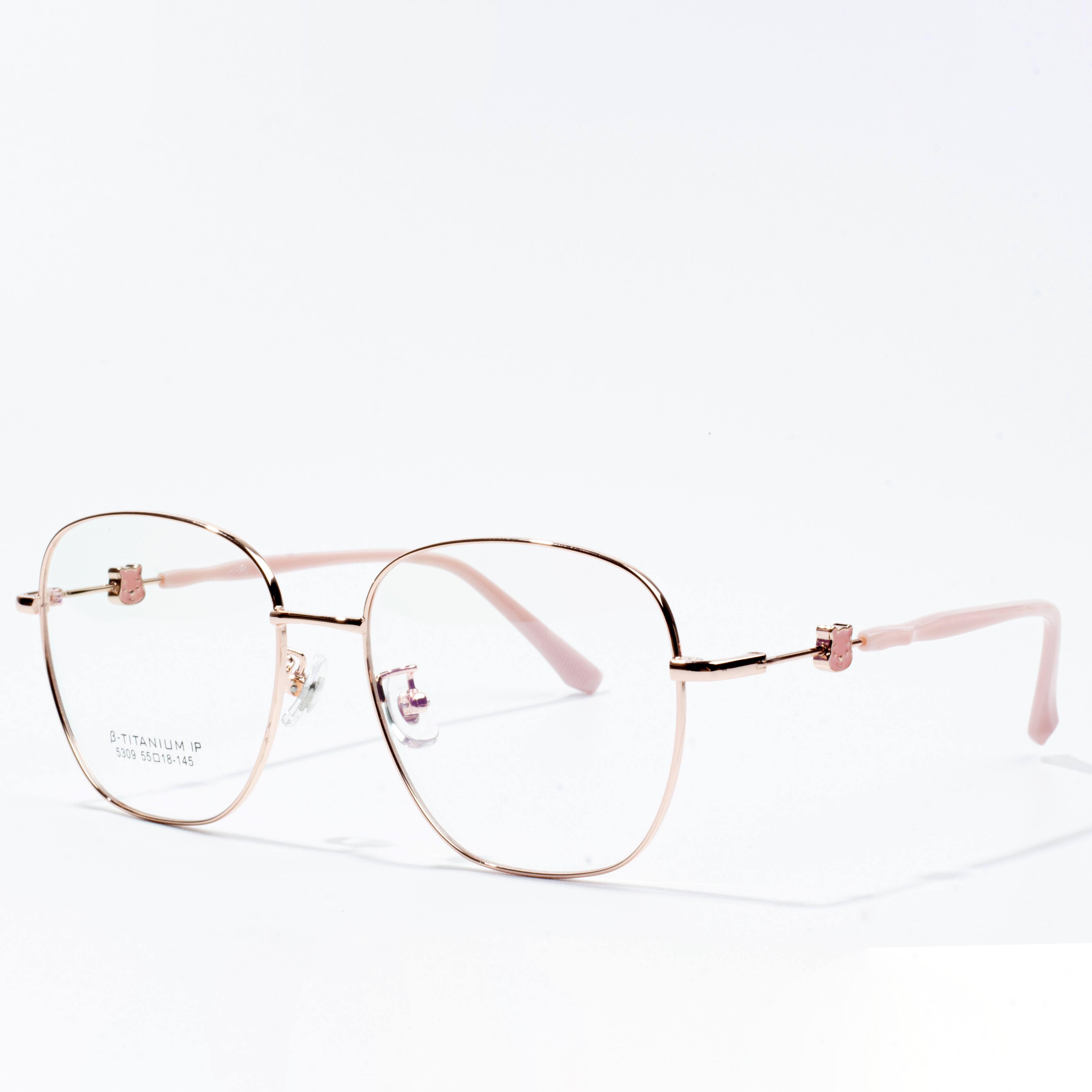 eyeglass frames are in style